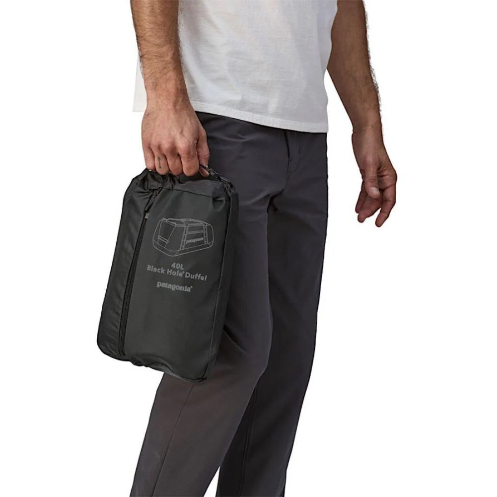 Patagonia Black Hole Duffel 40L (Black w/Black) - Image 5