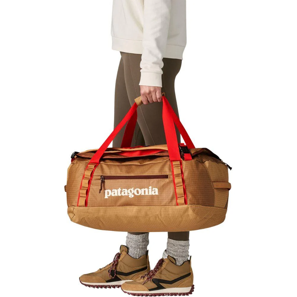 Patagonia Black Hole Duffel 40L (Talon Gold) - Image 7