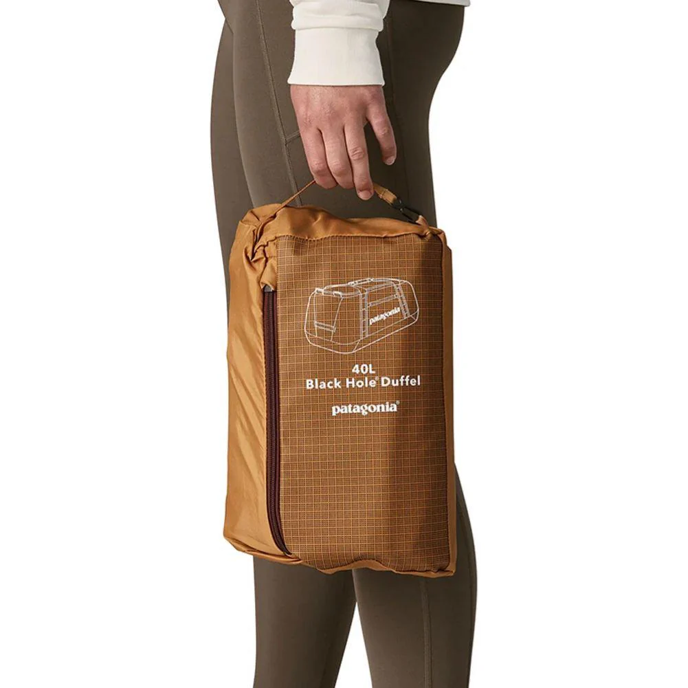 Patagonia Black Hole Duffel 40L (Talon Gold) - Image 8