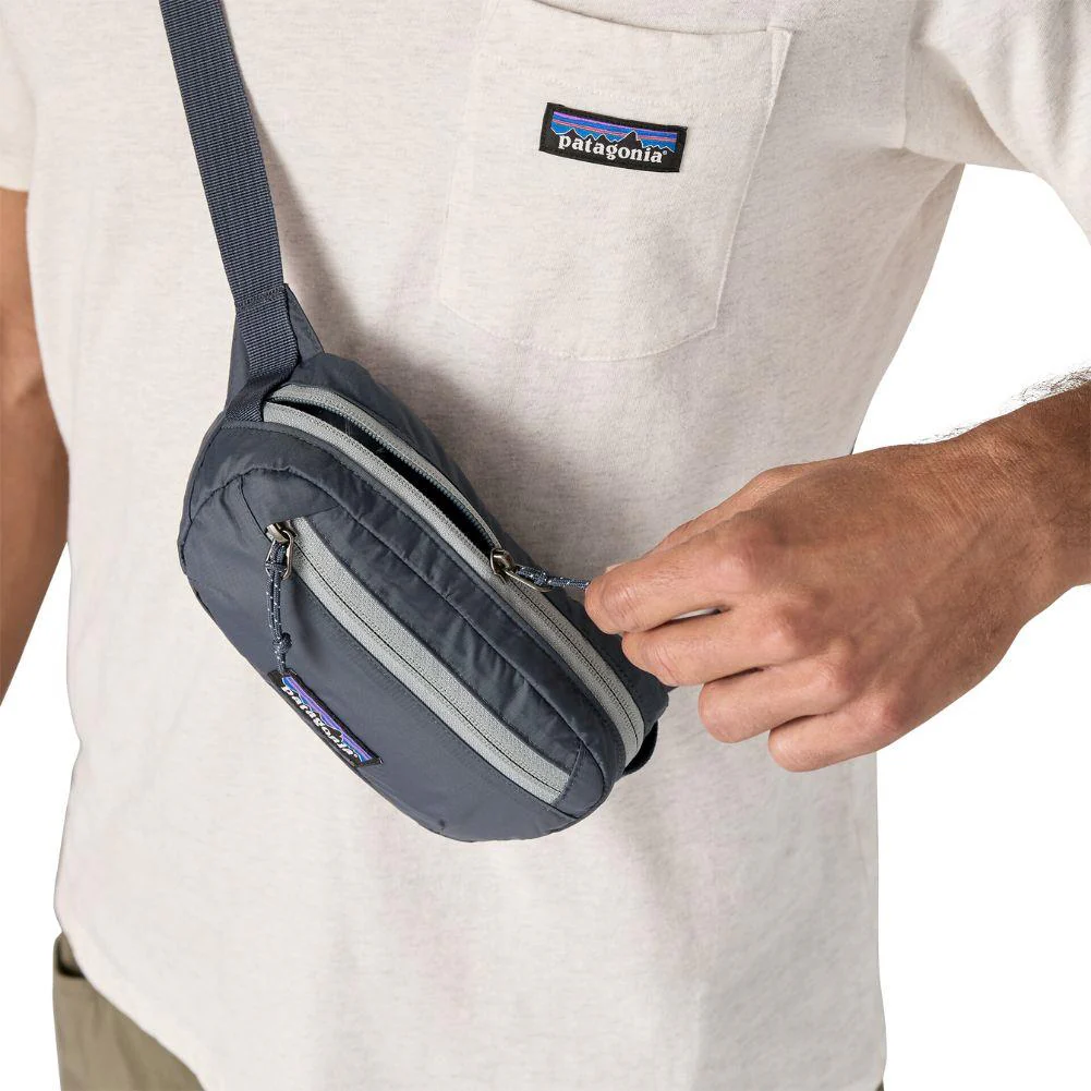 Patagonia Terravia 1L Mini Hip Pack (Smolder Blue) - Image 5