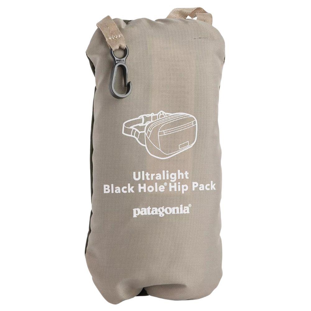 Patagonia Ultralight Black Hole Mini Hip Pack 1L (Pine Needle Green) - Image 6