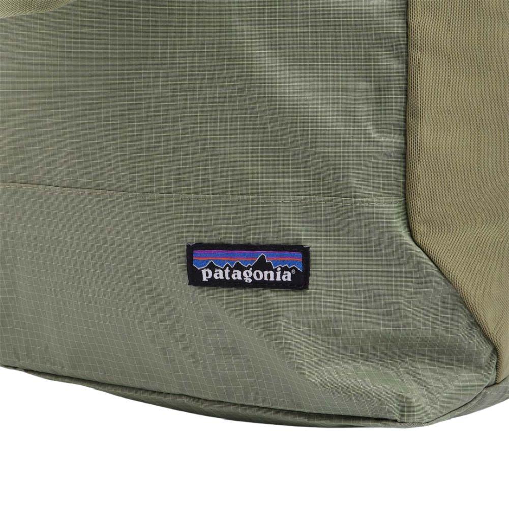 Patagonia Ultralight Black Hole Tote Pack 27L (Buckhorn Green) - Image 4