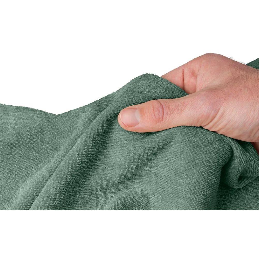 Sea To Summit Tek Microfibre Towel - X-Large (Sage Green) - Image 4