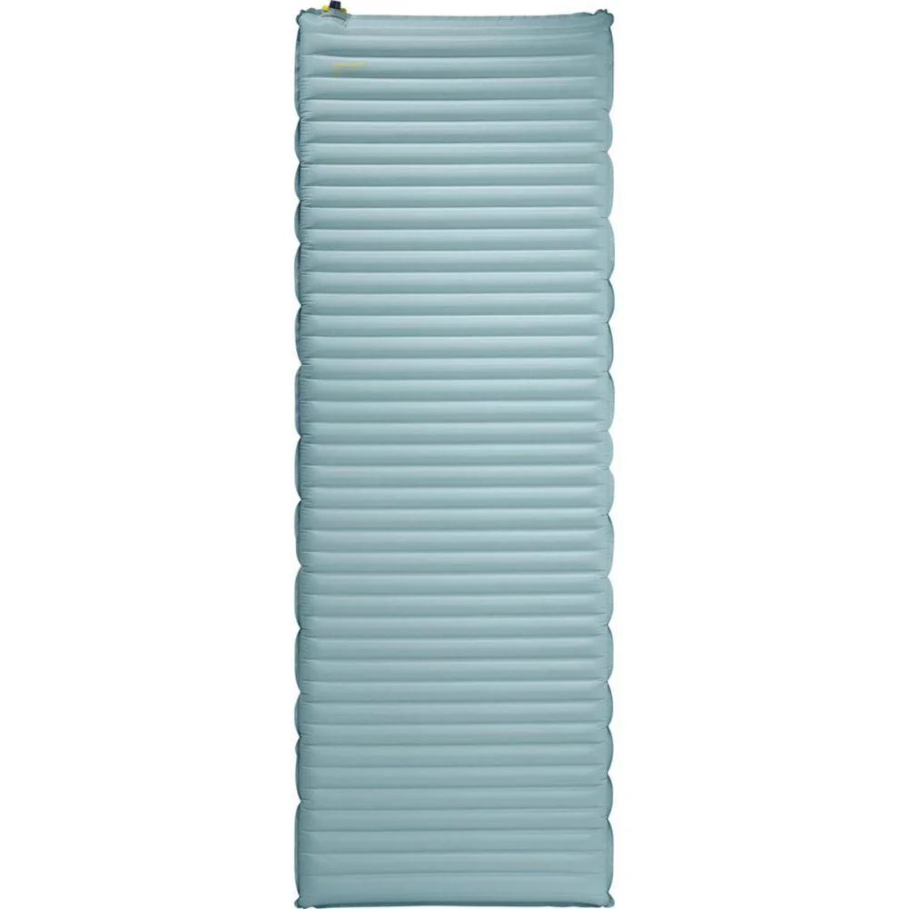 Therm-a-Rest  NeoAir XTherm NXT MAX Sleeping Pad - Regular Wide (Neptune) - Image 2