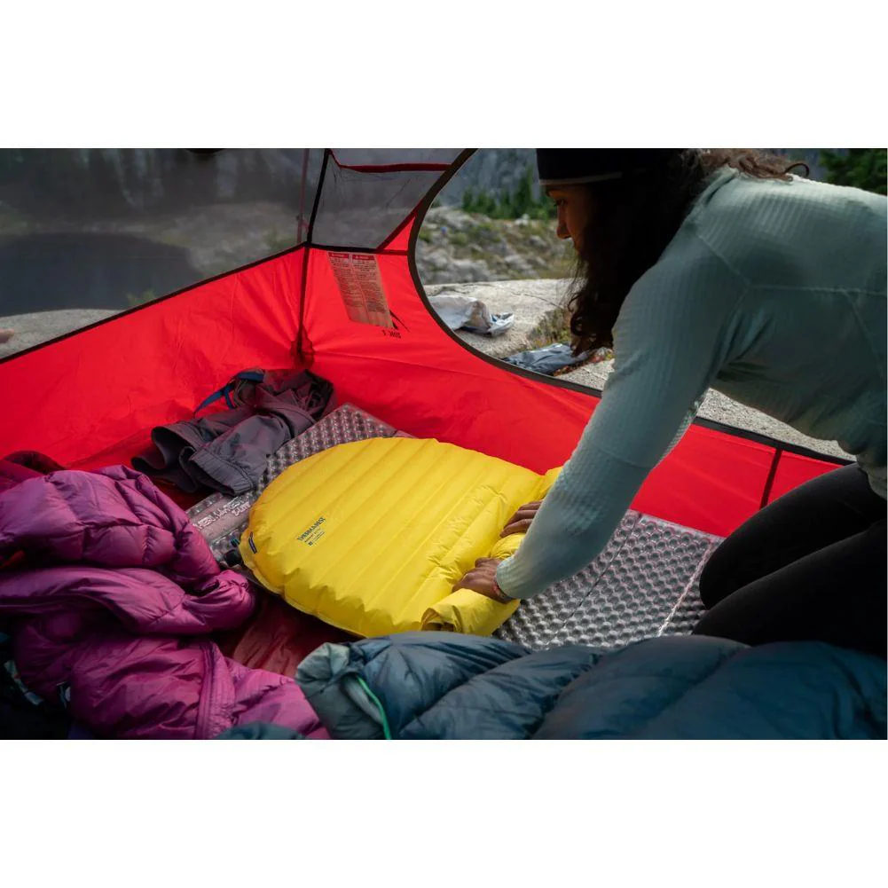 Therm-a-Rest NeoAir XLite NXT Sleeping Pad - Regular Wide (Solar Flare) - Image 10